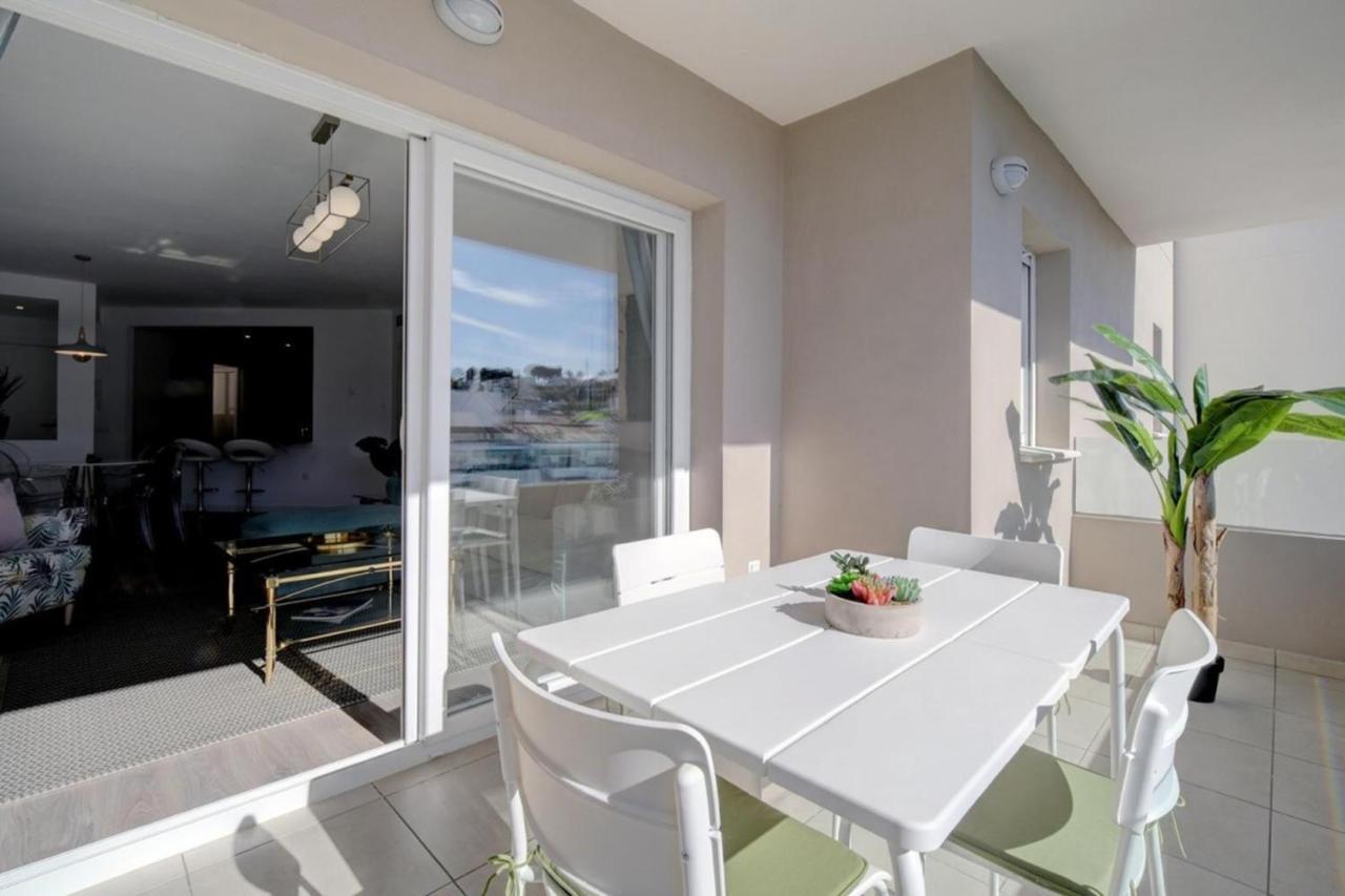 Albatross Hills, La Campana Apartamento *